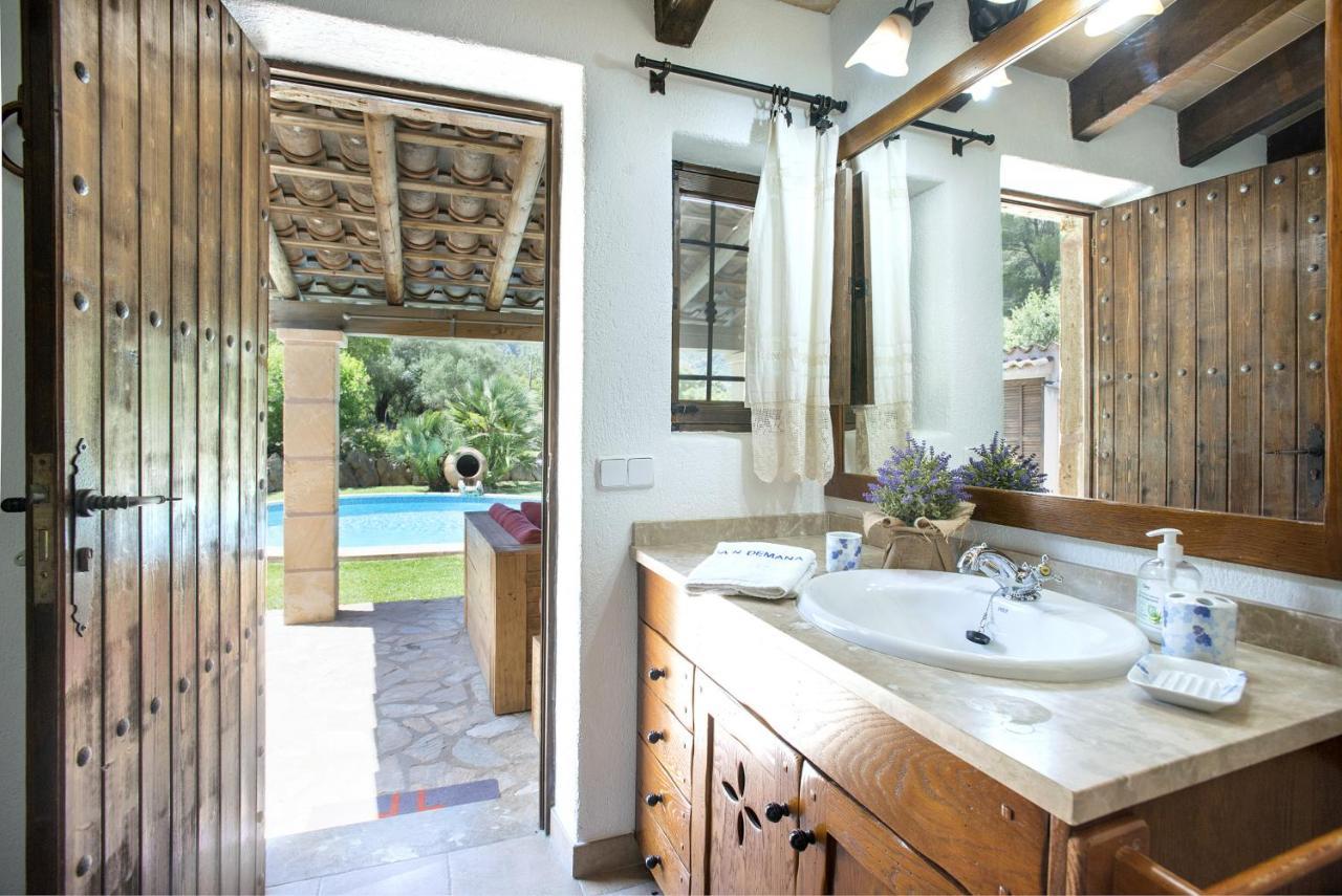 Owl Demana - Retreat In The Midst Of Nature Pollenca